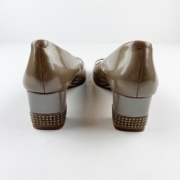 Antonio Melani Peep Toe Patent Leather Studded Block Heels Size 7.5 - Picture 5 of 12